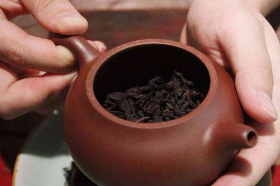 什么泥料的紫砂壺沖泡肉桂，武夷巖茶肉桂用哪種紫砂壺好？
