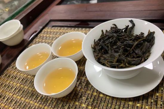 哪些茶適合泡功夫茶，功夫茶應(yīng)該配什么茶葉