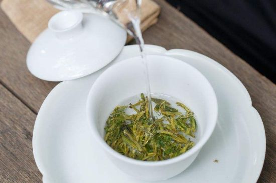 蒸茶和煮茶還有泡茶有什么區(qū)別，泡茶煮茶蒸茶哪個好喝？