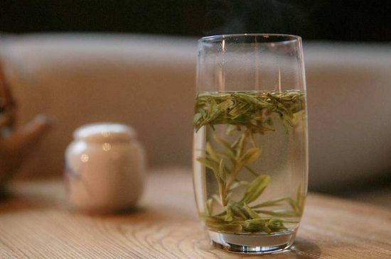 冷泡茶用什么茶葉最好，什么樣的茶適合冷泡？