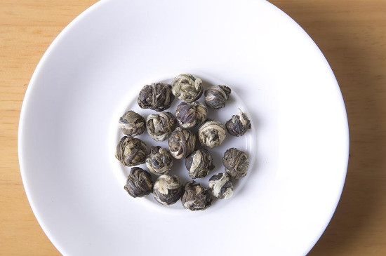 茉莉龍珠茶男人能喝嗎，男性夏季可以喝龍珠茶嗎