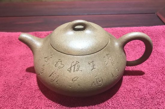 紫砂壺養(yǎng)10年后會是什么樣，紫砂壺養(yǎng)10年后圖片