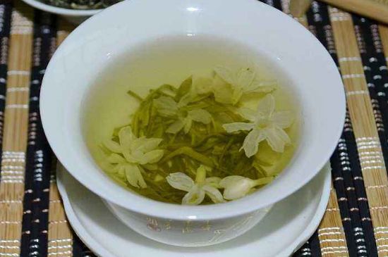 碧潭飄雪是什么檔次的茶，碧潭飄雪屬于什么檔次？