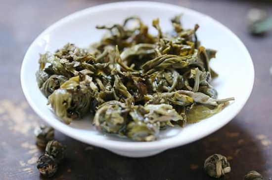 茉莉龍珠泡開(kāi)后為什么都是梗，茉莉龍珠泡開(kāi)后什么樣？