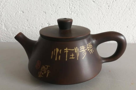 四大名陶哪個(gè)泡茶最好，中國(guó)四大名陶主要泡什么茶？