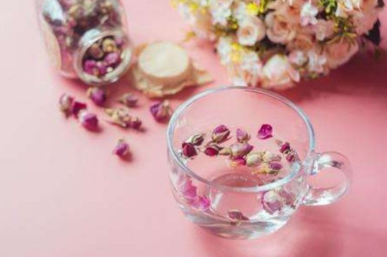 玫瑰花茶是應(yīng)該煮還是蒸，玫瑰花茶是不是煮一下效果更好？