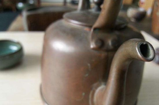 用銅壺燒水有什么禁忌，銅壺煮水的兩大忌諱和好處