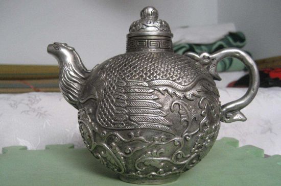 銀壺泡茶后為什么會變黑，銀壺內膽發(fā)黑怎么辦