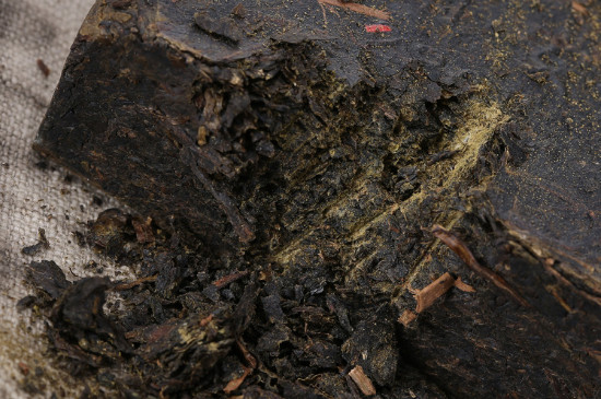 黑茶茯茶保存五大忌，茯茶收藏的注意事項(xiàng)