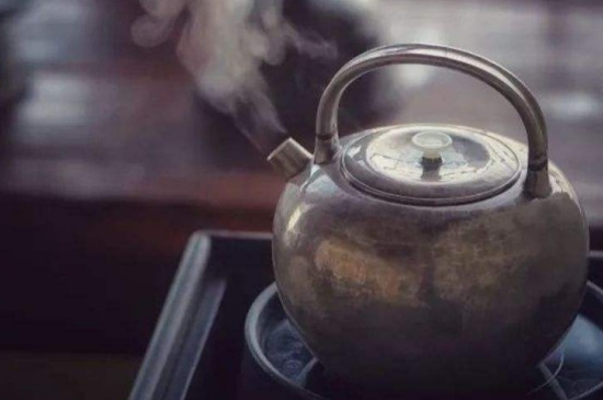 煮茶的步驟圖解，正確的煮白茶方法！