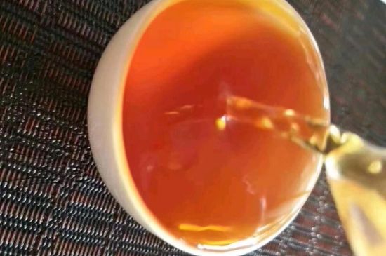 紅茶加冰糖的副作用，紅茶加冰糖好處和壞處