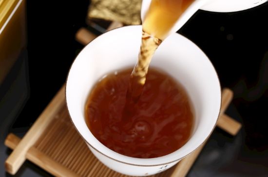 紅茶有6年了還能喝不，過期紅茶未必不能喝！