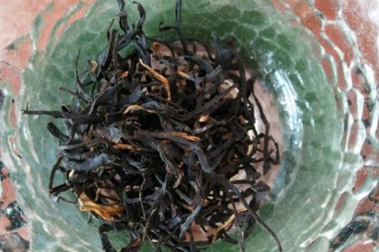 女人晚上喝紅茶好嗎，女人紅茶啥時(shí)候喝最好？