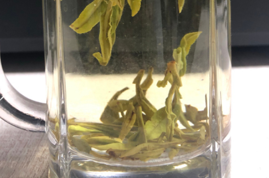 西湖龍井茶頭采和二采區(qū)別，明前龍井一采和二采什么味道？