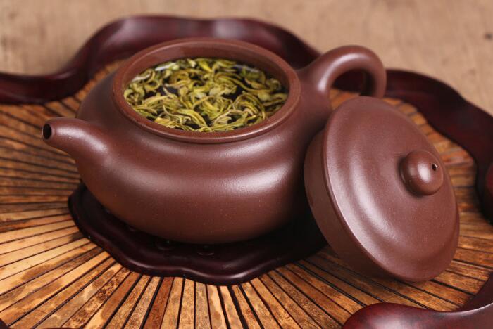 紫砂壺如何開壺，正確的<a href=http://m.mrakjxw.com/chaju/zisha/ target=_blank class=infotextkey>紫砂壺開壺</a>方法